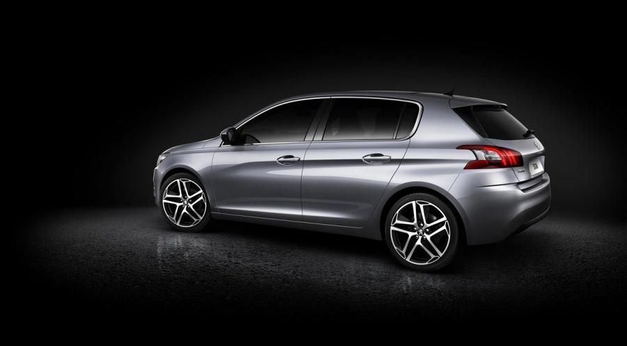  Peugeot 308 2013 года  (фото 14 из 47)